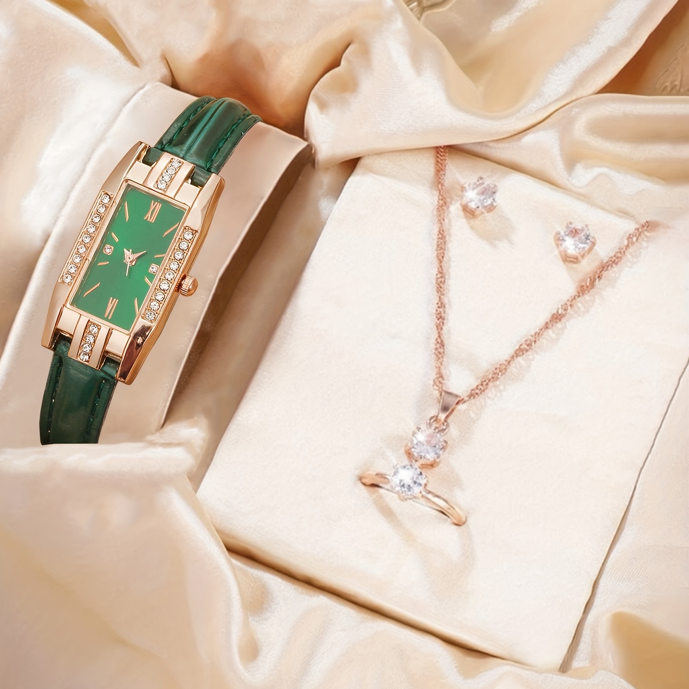 Luxury Rhinestone Quartz Watch - Luxury Watch Gift For Her recension och pris