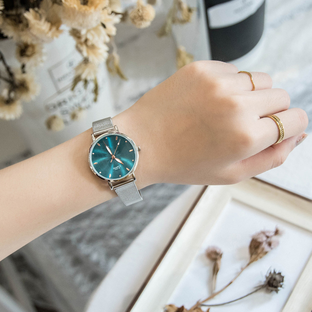 Elegant Women's Quartz Watch M - Luxury Watch Gift For Her recension och pris